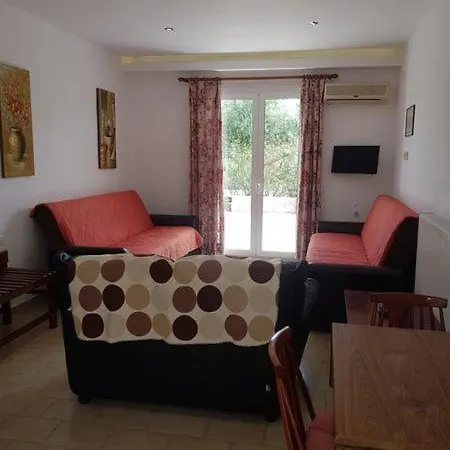 Seaview 아파트호텔 티실리비