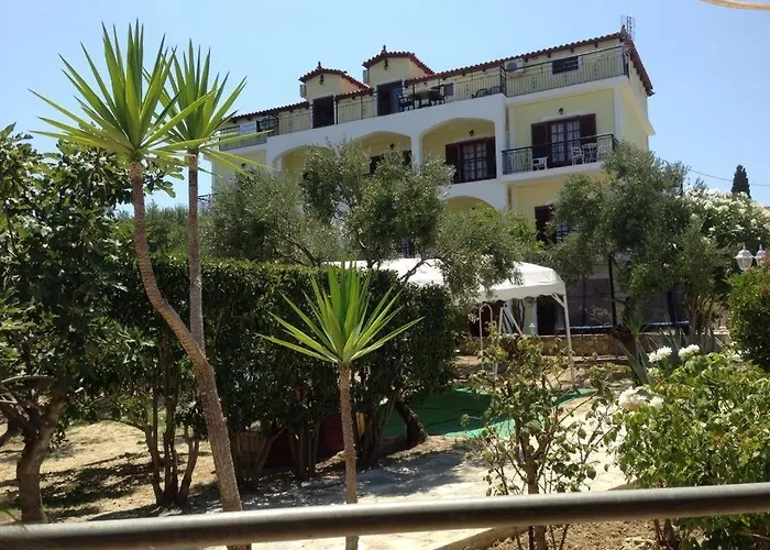 Sea View Aparthotel 4*