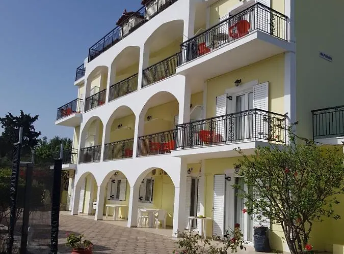 Aparthotel Sea View 4*