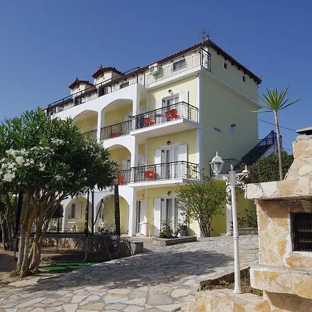 Seaview Apart-hotel 4*